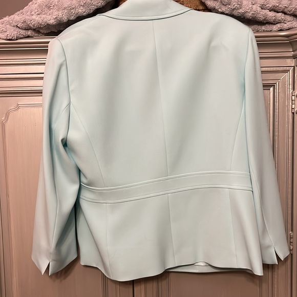 Kasper light aqua suit jacket - Picture 3 of 3